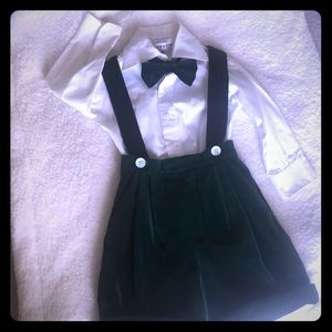 Neiman Marcus Harry IV elegant outfit